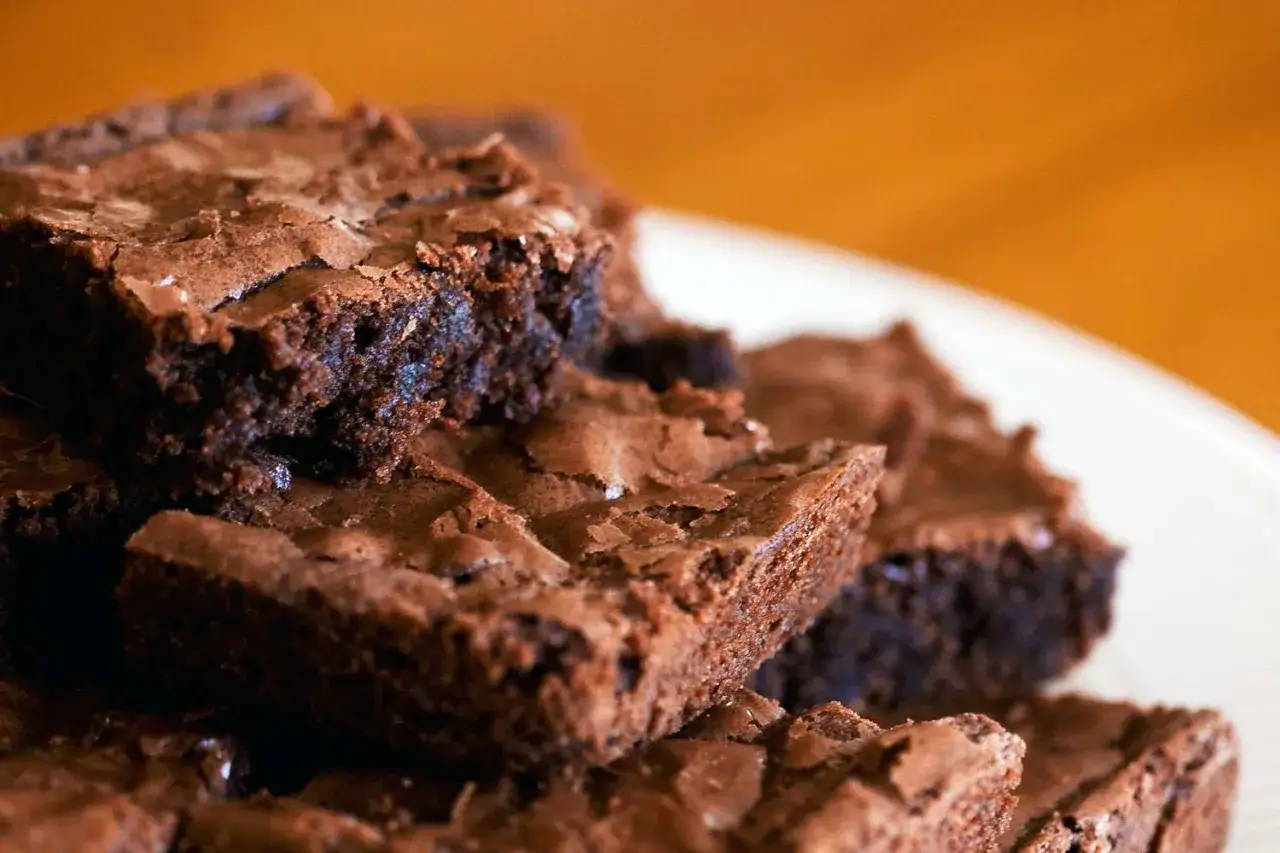 Brownies de algarroba, deliciosos y con todas sus propiedades.